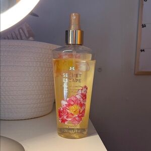 Victoria's Secret Secret Escape